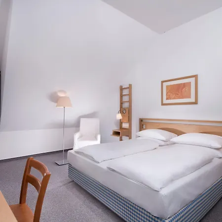 Agneshof 3* Nürnberg