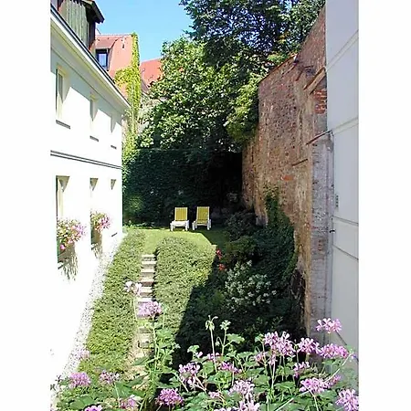 Отель Agneshof Нюрнберг