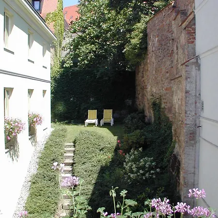 Agneshof Hotel
