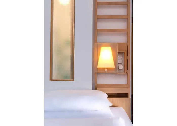Agneshof Hotel 3*
